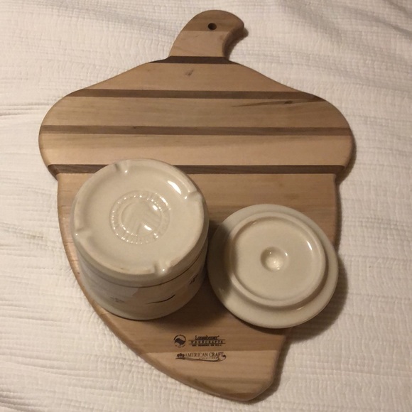 LONGABERGER American Craft 
Acorn Maple Wood Cutting Board + Ceramic Crock NEW - Picture 6 of 16
